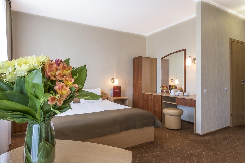Mariot Medical Center Hotel トラスコヴェッツ エクステリア 写真